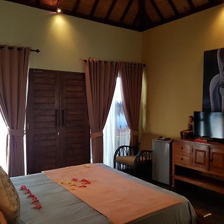 Gili Exotic Villa Gili Trawangan Exterior photo