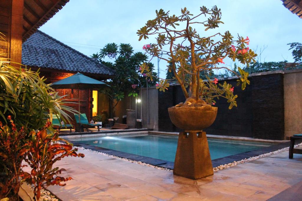 Gili Exotic Villa Gili Trawangan Exterior photo