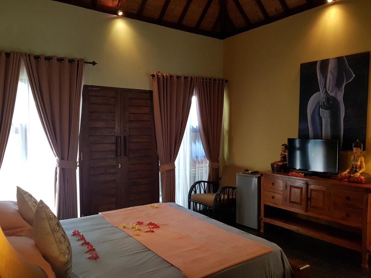 Gili Exotic Villa Gili Trawangan Exterior photo